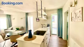 The Rooster Apartments - Image 1