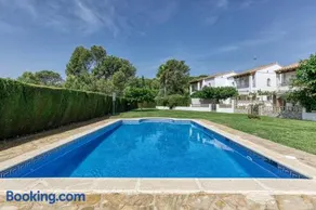 Casa 3 Dormitorios Con Piscina - Image 1