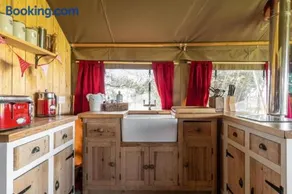 Safari Tent 5 With Outdoor Tub At Tapnell Farm - Image 3