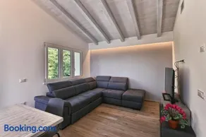Villa Pineta by Theater Home - Image 1