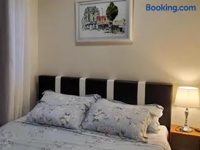 Jen's Paranaque City Apartment - Image 4