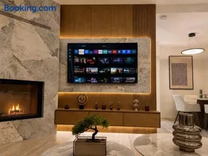 Joan villa Luxury Apt with Private Pool & Gym - Image 2