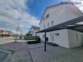 Wunderschöne und helle Wohnung - Image 2