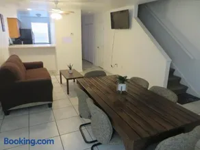 Close to Store & Airport - Image 1
