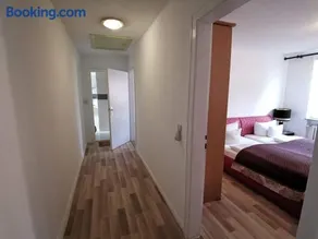 Hotel Happy - Image 3