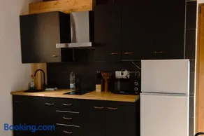 Apartament a una antiga masia al costat del riu - Image 2