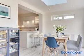 3 Bed in Greatstone oc-ek777 - Image 2