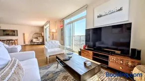 Panoramic Ocean View 2BR Marina del Rey 5 mins walk to the beach free parking - Image 2