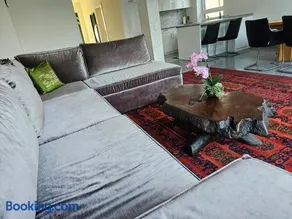 Moderne Doppelhaushälfte in Oppenheim - Image 1