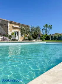 Le Petit Valexiane Piscine & Jardin - Image 3
