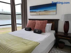 307 Point Bay - Image 2
