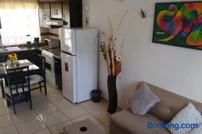 Casita práctica, sencilla y lista para recibirte. - Image 1