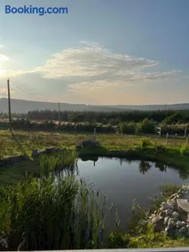 Maneight Luxury Lodge with hot tub - Image 4