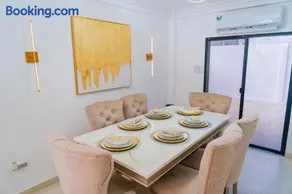 Casa en Urbanizacion La Joya - 4 habitaciones - Image 3