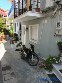 Klaidis house - Image 1