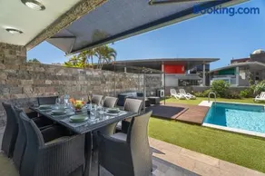 Villa Playa del Duque - Image 3