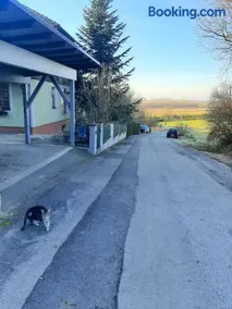 Country House Family Basement Apartment, Parking, 5km from Tulln - Image 3