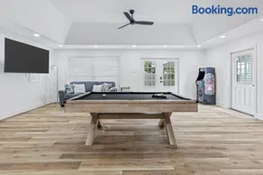 3 Min to Casino with Pool and Hot Tub - Image 3