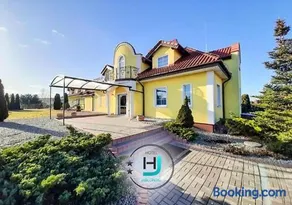Hotel Jabłoński - Image 1