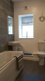 17 The Green Holiday Apartment - Image 3