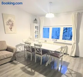Romantic City Apartment Berlin - Image 3