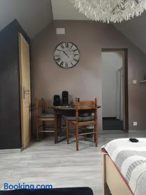 Agréable chambre privée avec entrée indépendante - Image 3
