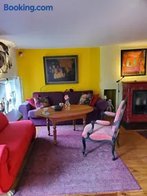 Artist's house for rent - Image 1