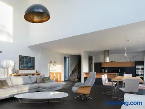 Sun Villa - Image 2