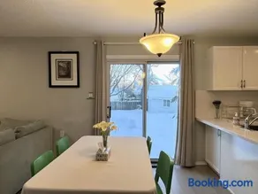 Lake Simcoe 4 Bedroom Family Home Ideal Toronto Area Retreat - Image 4