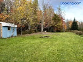 Cozy Country Vacation Home - Image 5