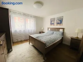 Exklusiv möblierte Wohnung in besten Lage - Image 1