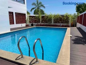Croc Villa 3BHK pvt Pool by Roamigo - Image 5