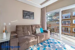 Alto Padrão com lareira, piscina e vista incrível - Image 2