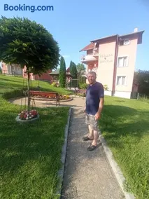 Sobe i Apartmani "Šumadija" Bogutovačka Banja - Image 2