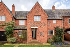 West House - Image 1