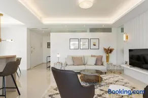 PLATINUM EXCELLENT PENTHOUSE x - Image 5