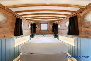 The Boatel at Mayo Glamping - Image 2