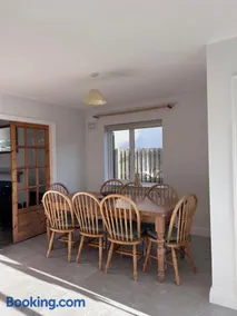 Sunny Rosslare Strand Holiday Home - Image 4