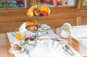 Anker Hotel Restaurant - Image 2