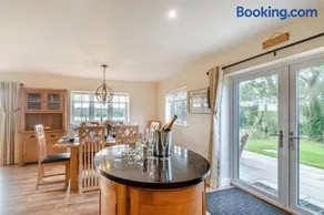 3 Bed in Neasham oc-f30118 - Image 5