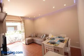 Beach House, 300 m dal mare, Marina di Massa - Image 2