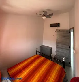 Rambla Retreats Apart Naranja in beautiful location with shared pool & hot tub - Image 5