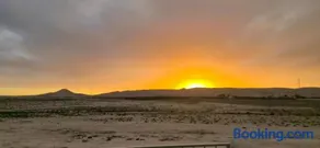 בקצה הוואדי - The Wadi Edge - Image 3