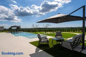 Villa Angelina by Villsy - Image 2