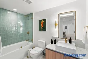 New 26th floor amazing view 2BR-2BA - Image 5