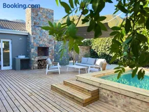 Amazing Brand New Holiday Home with Pool! - Image 1