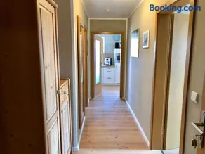 Apartamento vacacional con barbacoa, jardín y sauna | Vistas al jardín - Image 2