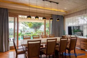 4br Villa River Deck, Pool, Bbq & Garden - Image 4
