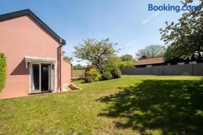 Rose Cottage, Blaxhall - Near Snape Maltings, Orford, Thorpeness & Aldeburgh - Aldeburgh Coastal Cottages - Image 3