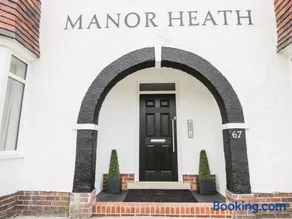 Manor Heath Apartment 2 - Image 4